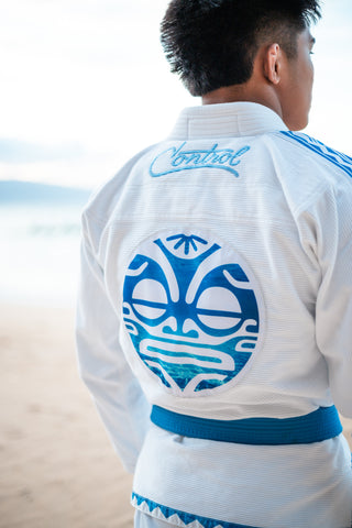 MAKAI (SEA): WHITE